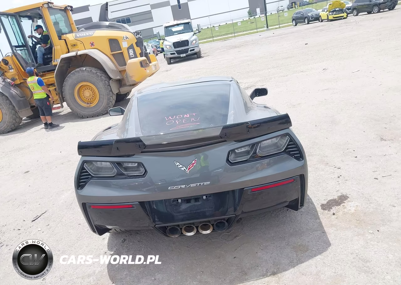2016 Chevrolet Corvette Stingray VIN:1G1YB2D75G5118423 - 16