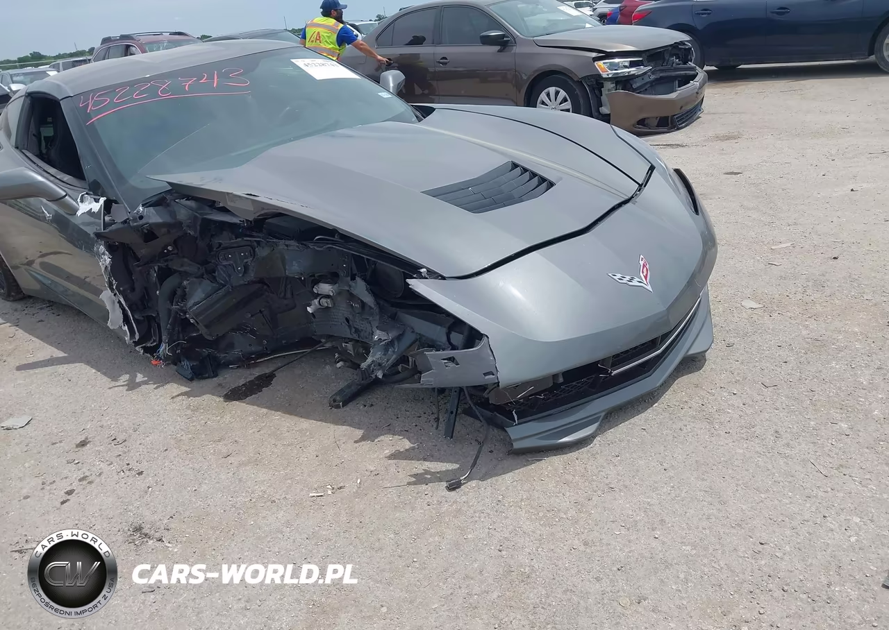 2016 Chevrolet Corvette Stingray VIN:1G1YB2D75G5118423 - 6