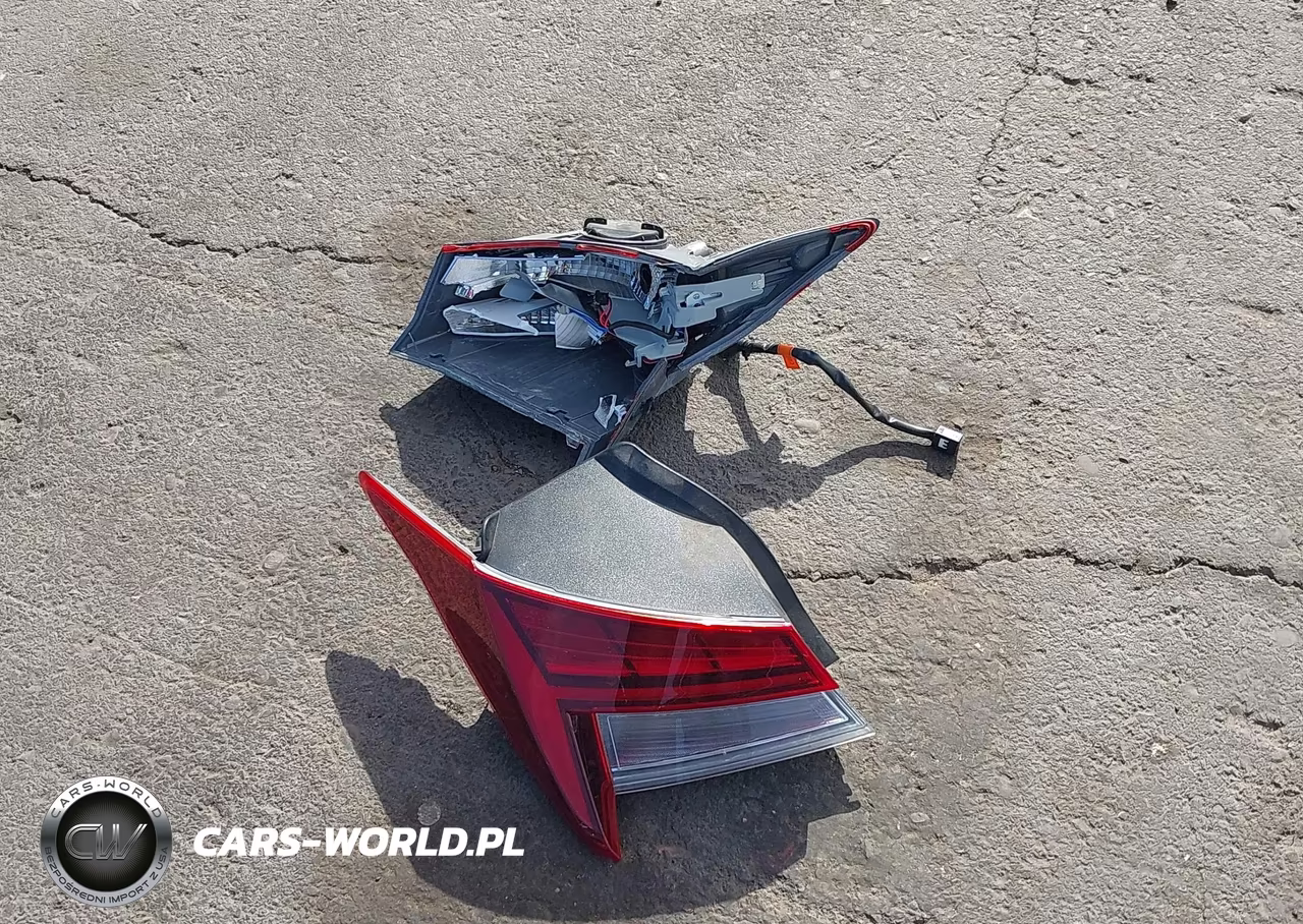 2024 Hyundai Elantra Hybrid Limited VIN:KMHLN4DJ8RU107856 - 12