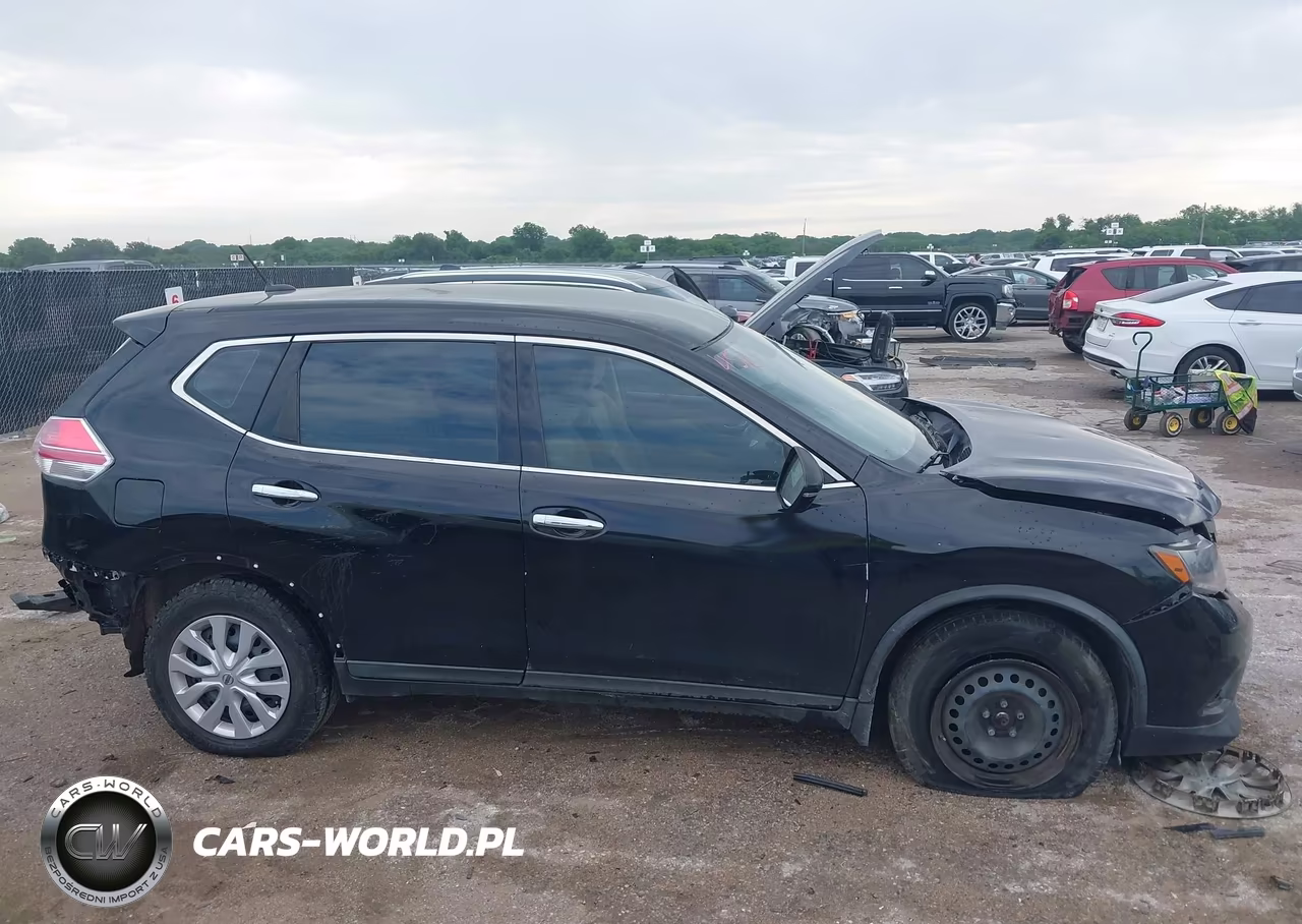 2015 Nissan Rogue S VIN:KNMAT2MVXFP539738 - 13
