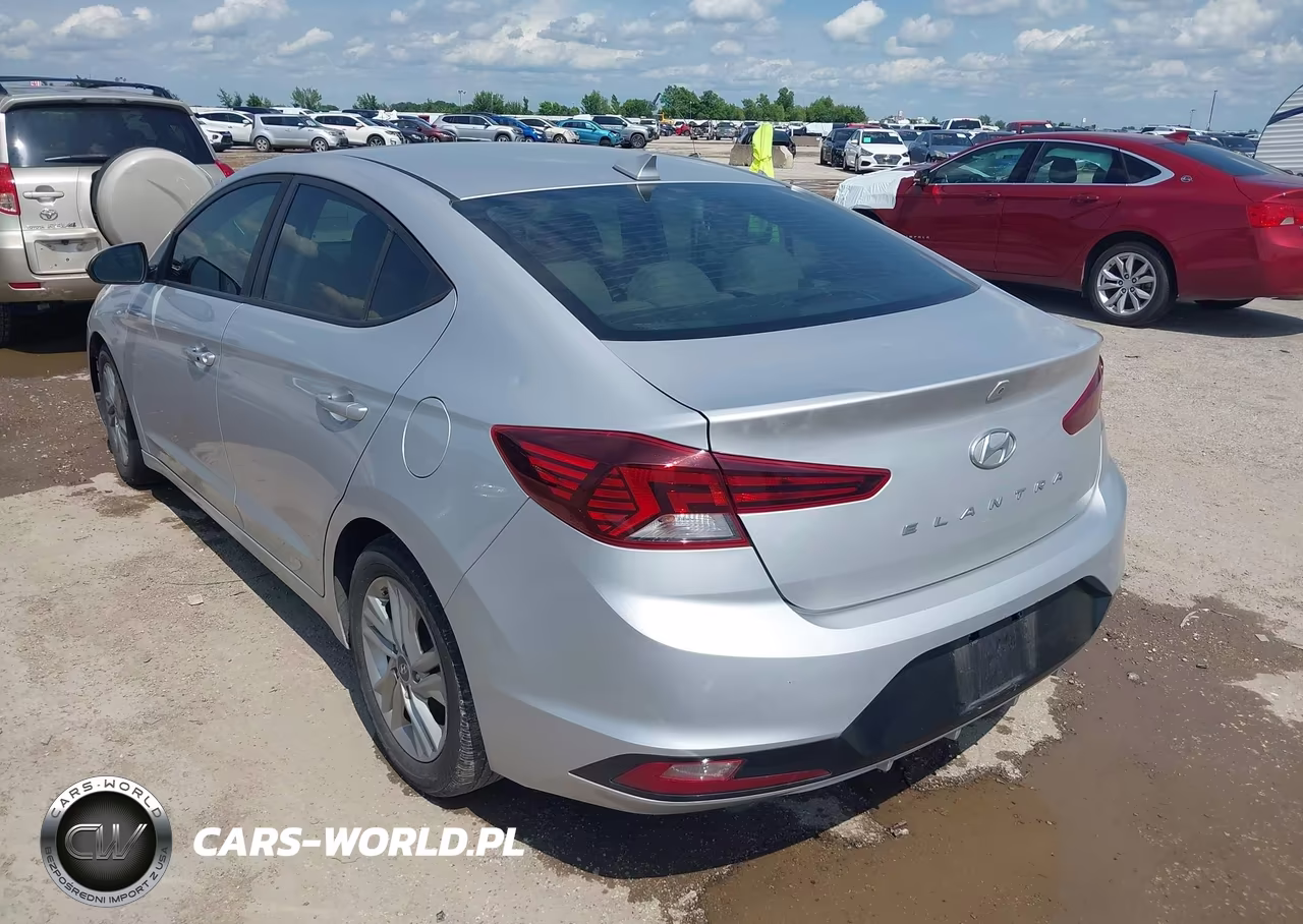 2019 Hyundai Elantra Value Edition VIN:KMHD84LF7KU851544 - 3