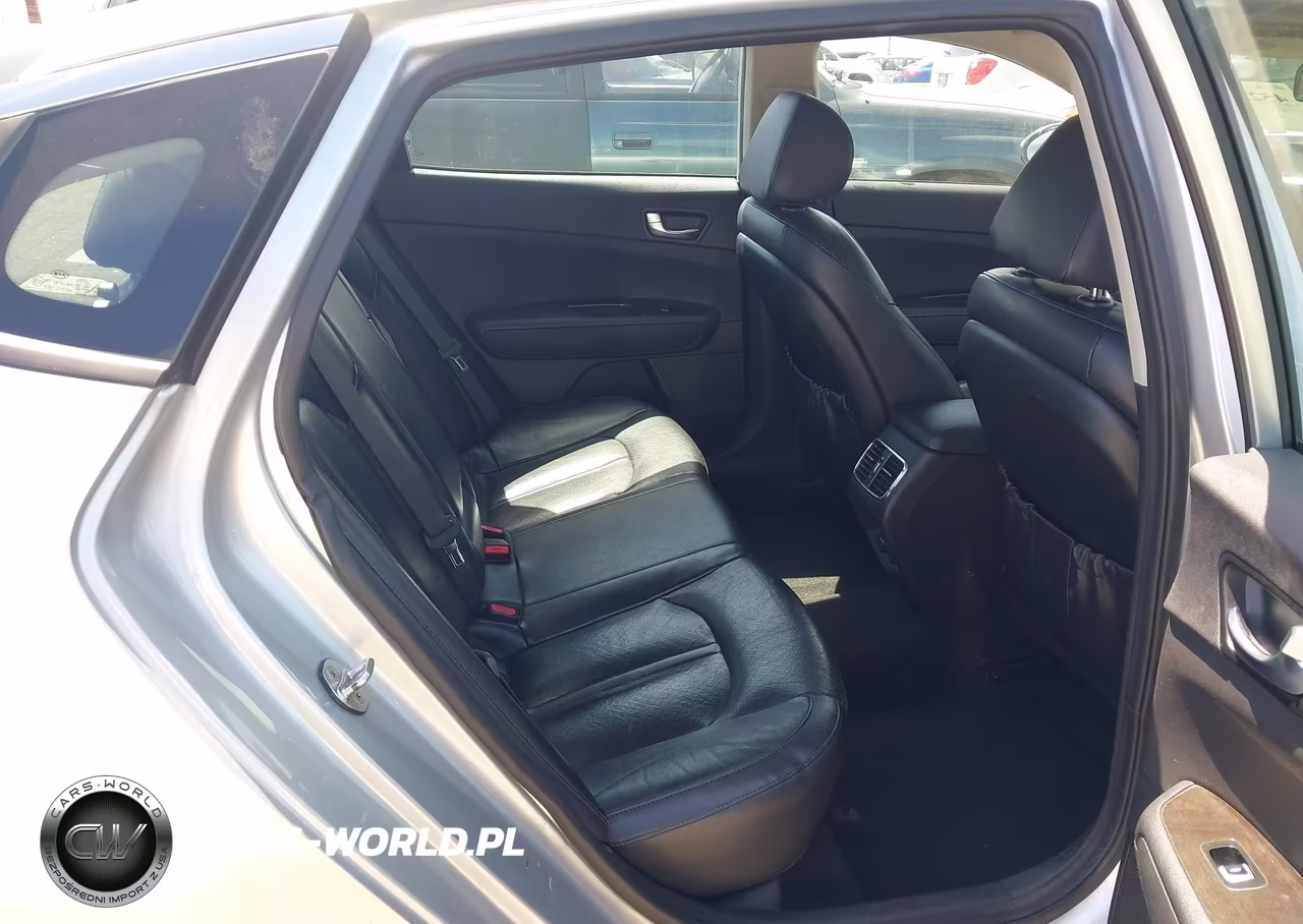 2018 Kia Optima Ex VIN:5XXGU4L36JG179886 - 8