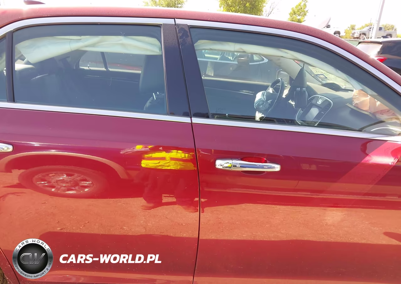 2019 Chrysler 300 Limited VIN:2C3CCAEG5KH609717 - 14