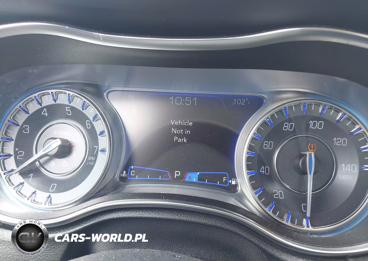 2019 Chrysler 300 Limited VIN:2C3CCAEG5KH609717 - 7