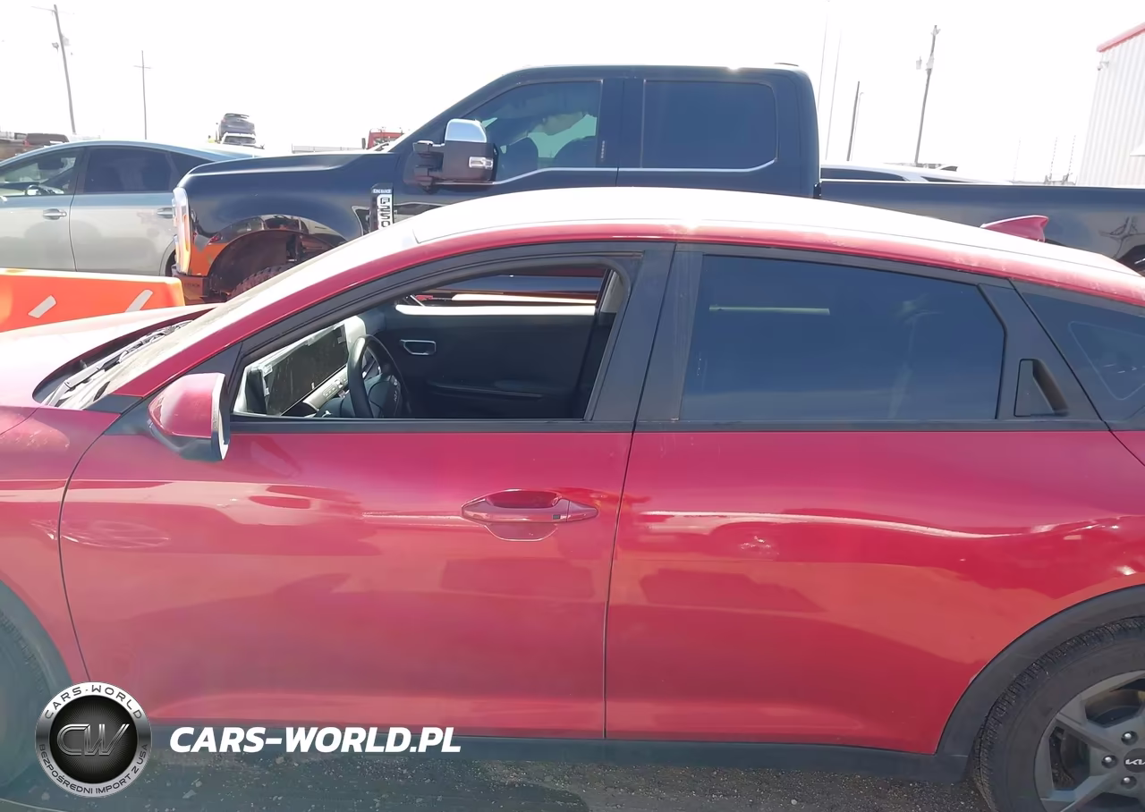 2025 Kia K4 Lxs VIN:3KPFT4DE3SE201268 - 14
