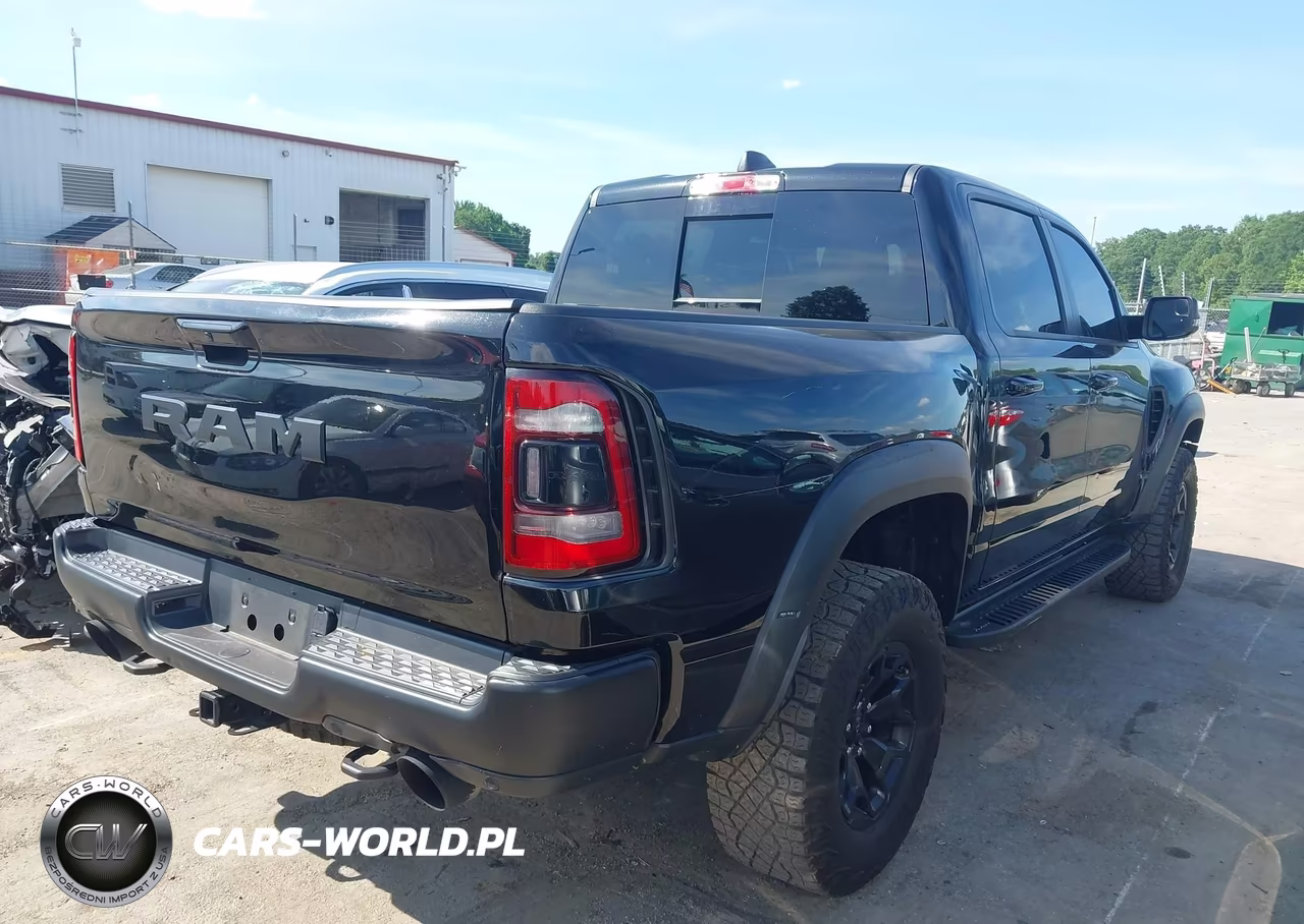 2023 Ram 1500 VIN:1C6SRFU98PN500521 - 4