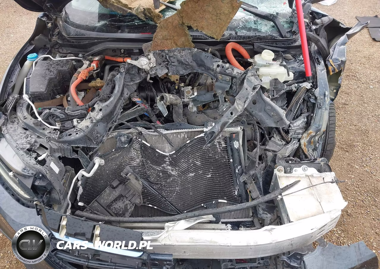 2019 Honda Insight Touring VIN:19XZE4F98KE020383 - 10