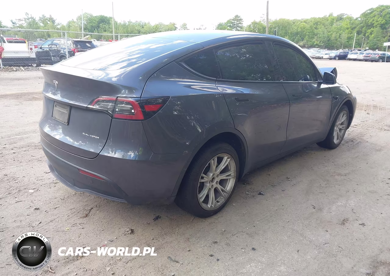 2023 Tesla Model Y Awd-Long Range Dual Motor All-Wheel Drive VIN:7SAYGDEE6PF894207 - 4