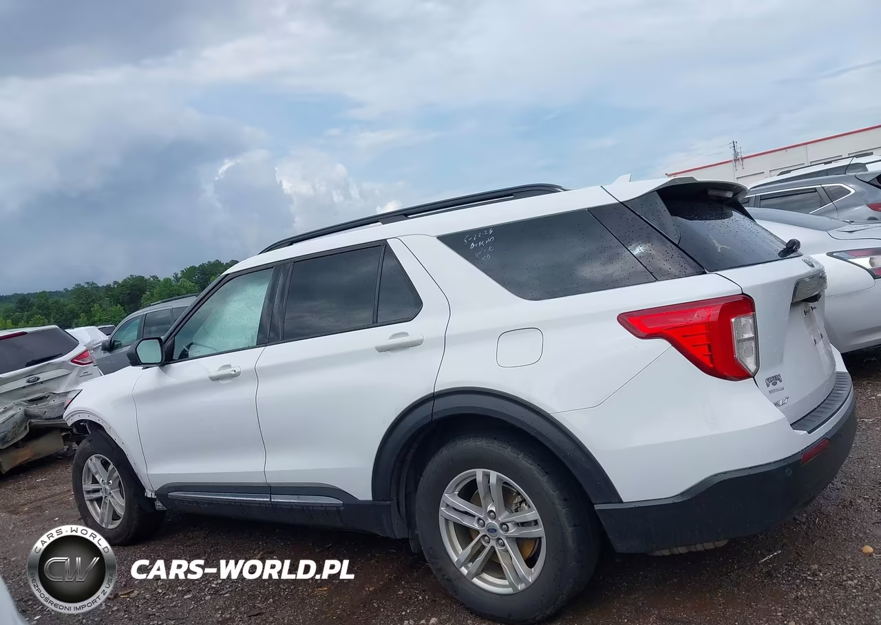 2020 Ford Explorer Xlt VIN:1FMSK7DH0LGC85706 - 15