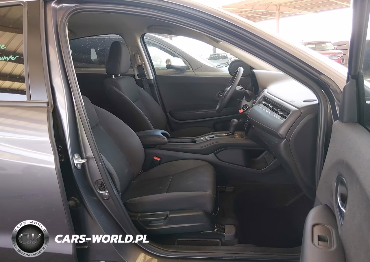 2022 Honda Hr-V 2Wd Lx VIN:3CZRU5H30NM740007 - 5