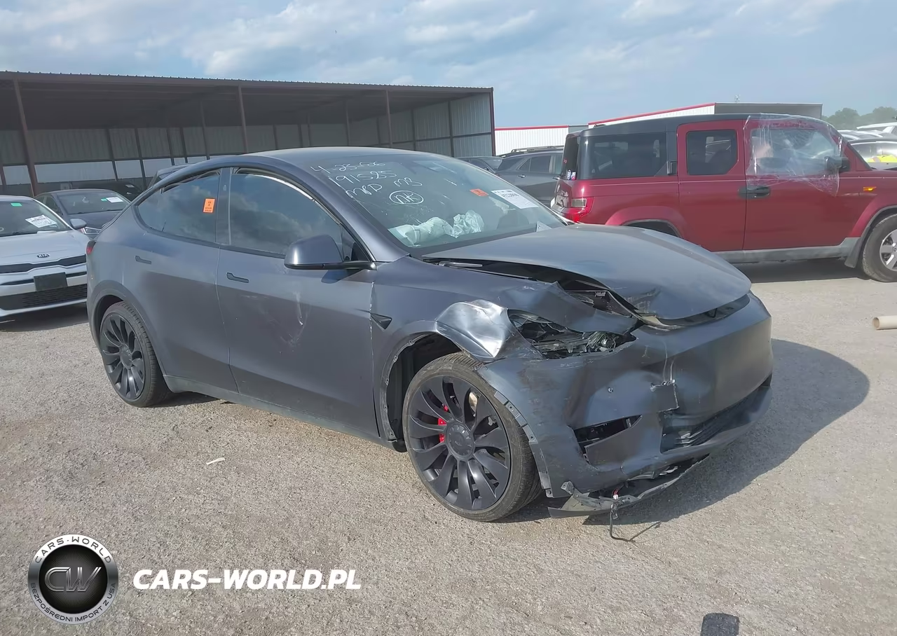 2023 Tesla Model Y Performance Dual Motor All-Wheel Drive – zdjęcie 1 z 14