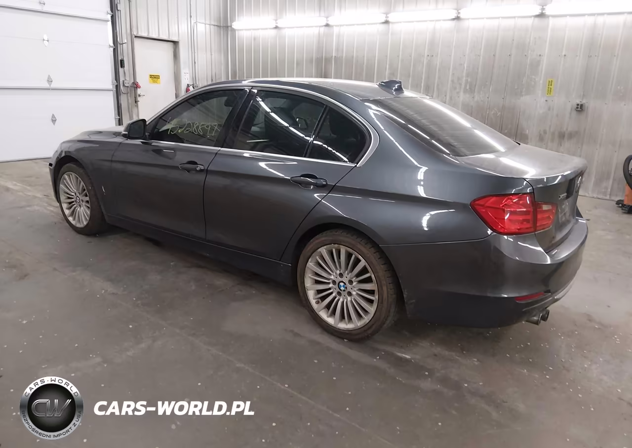 2013 BMW 328I xDrive VIN:WBA3B5C58DF597555 - 3