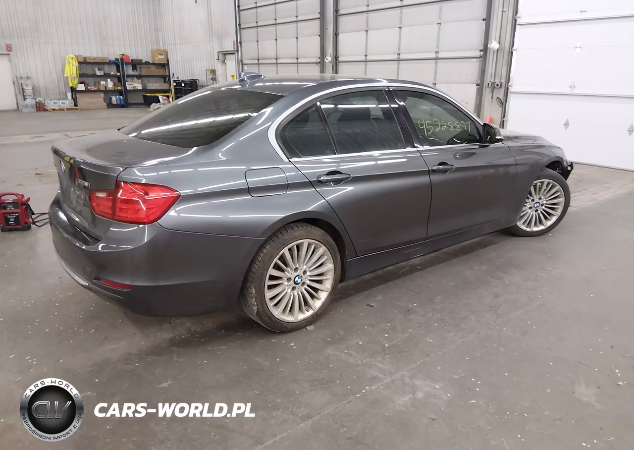 2013 BMW 328I xDrive VIN:WBA3B5C58DF597555 - 4
