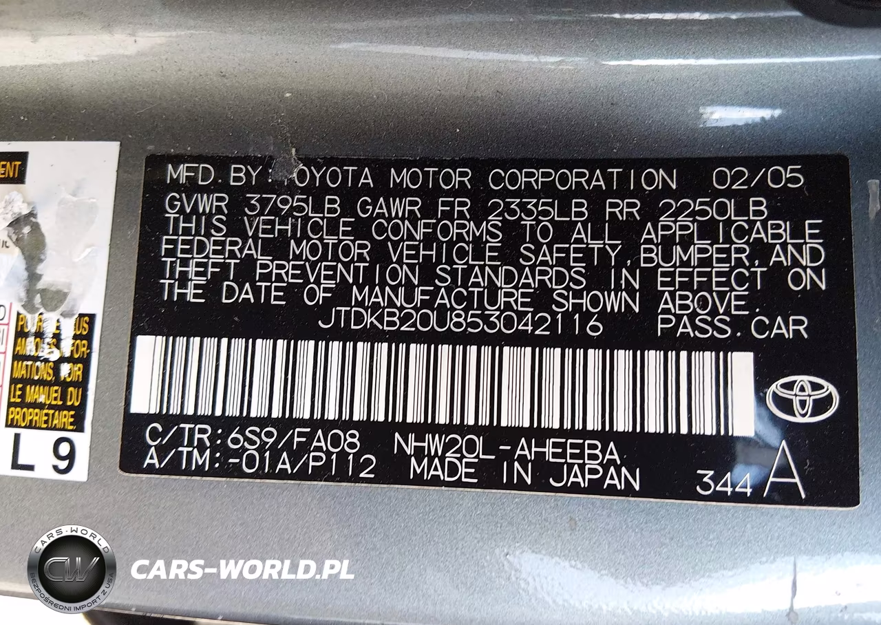 2005 Toyota Prius VIN:JTDKB20U853042116 - 9