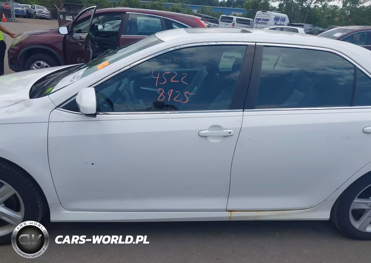 2014 Toyota Camry Se VIN:4T1BF1FK1EU428306 - 14