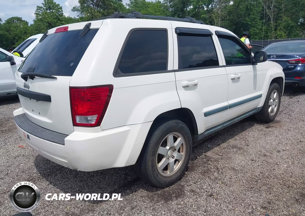 2009 Jeep Grand Cherokee Laredo VIN:1J8GS48K69C503669 - 4