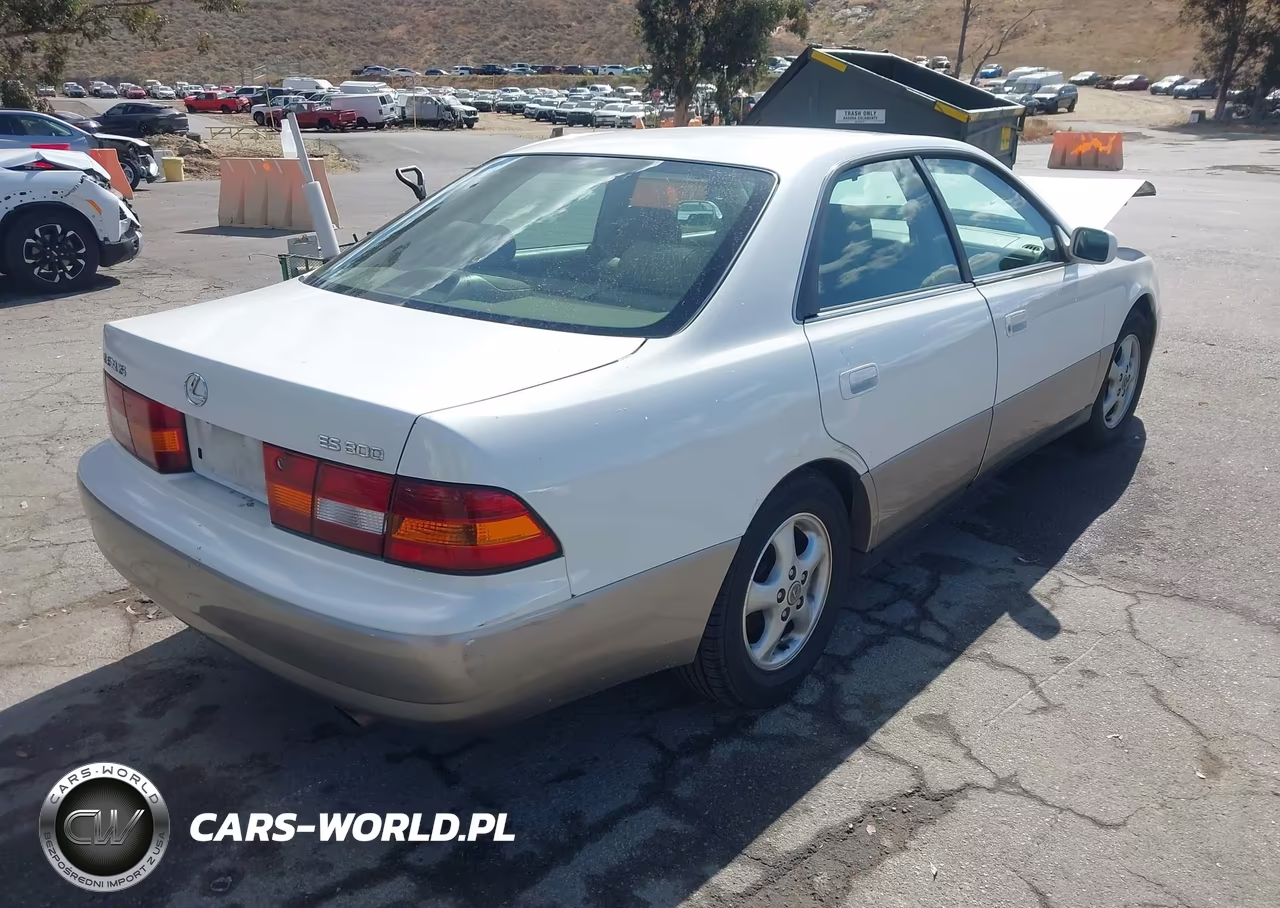 1999 Lexus Es 300 VIN:JT8BF28G8X0198369 - 4
