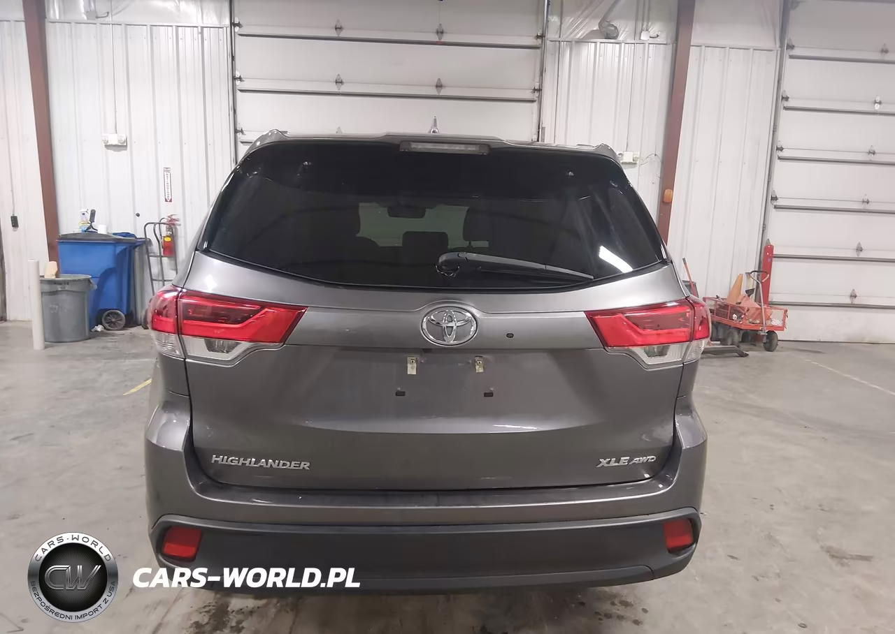 2019 Toyota Highlander Xle VIN:5TDJZRFHXKS622861 - 16