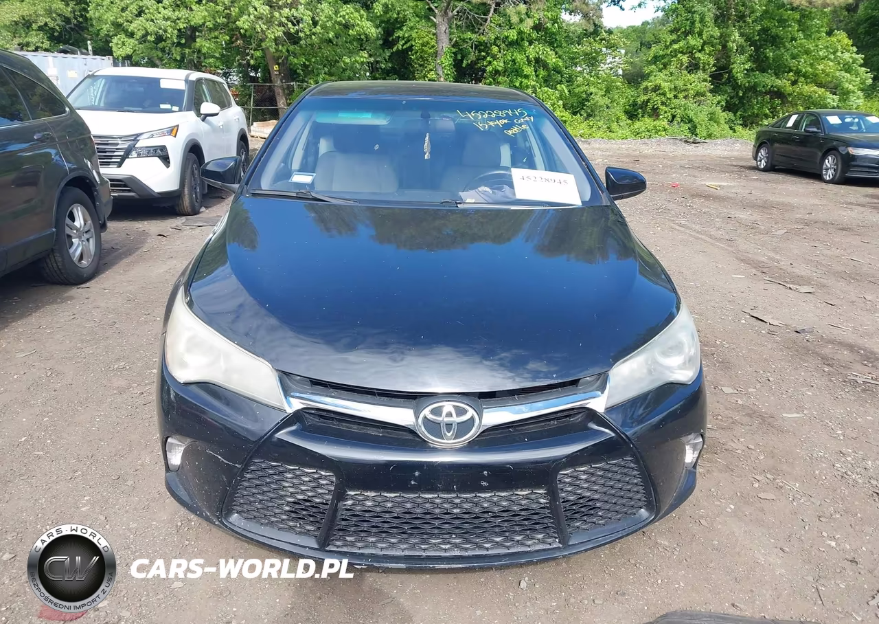 2015 Toyota Camry Se VIN:4T1BF1FK4FU970341 - 12