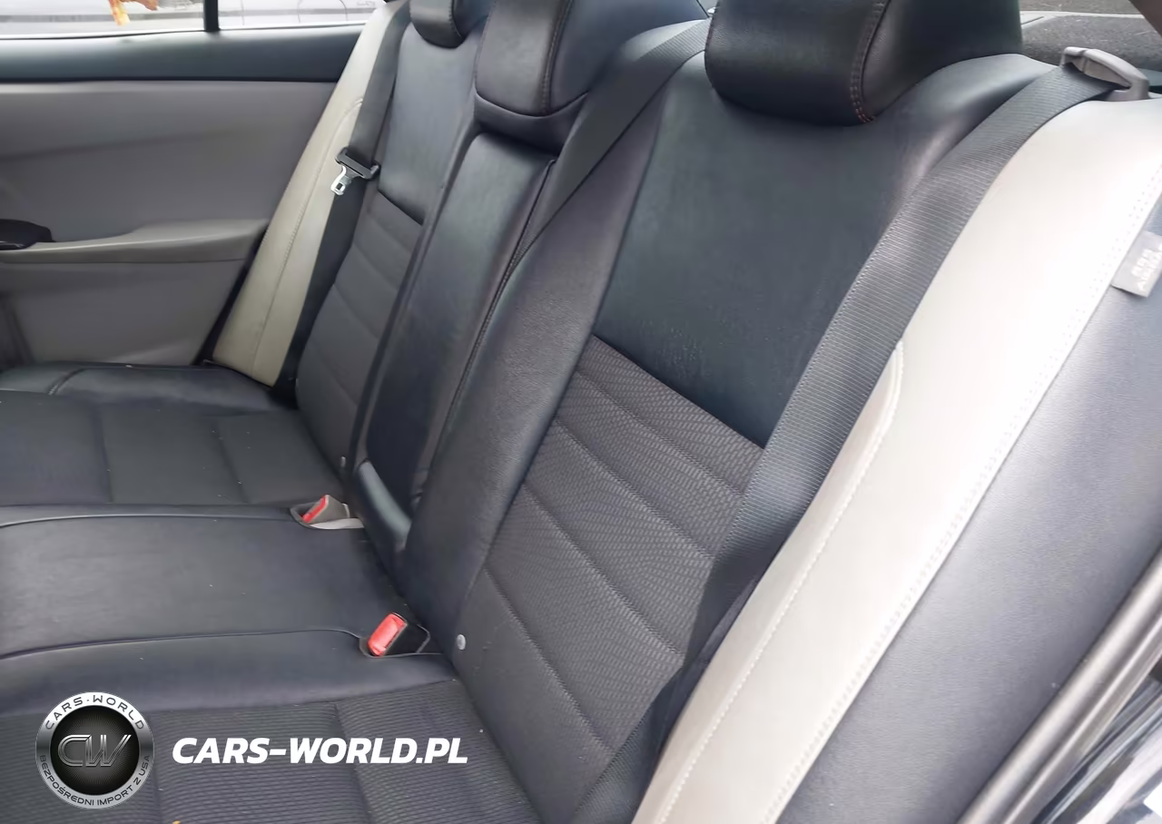 2015 Toyota Camry Se VIN:4T1BF1FK4FU970341 - 8