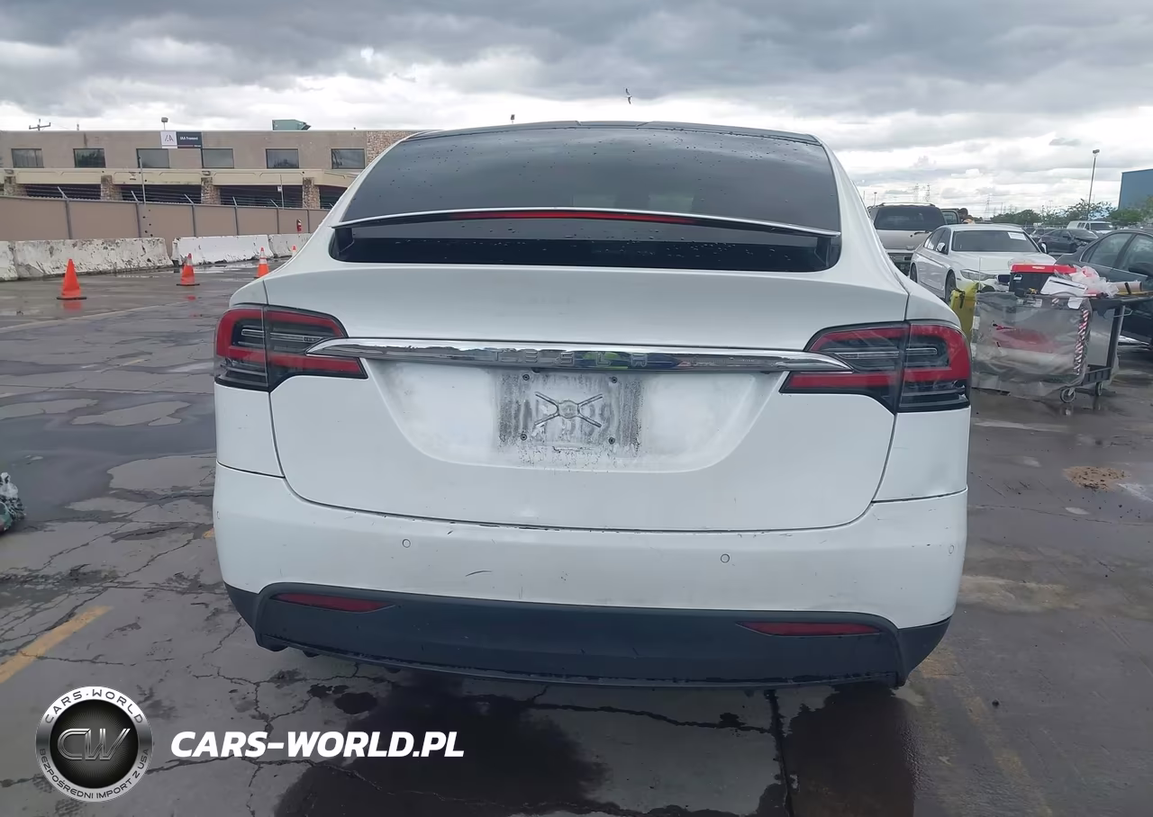 2020 Tesla Model X Long Range Dual Motor All-Wheel Drive-Long Range Plus Dual Motor All-Wheel Drive VIN:5YJXCBE2XLF233367 - 16