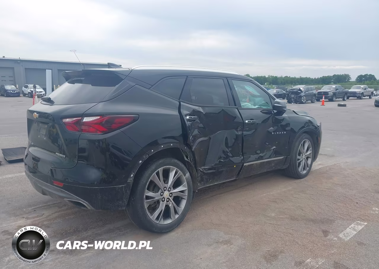 2019 Chevrolet Blazer Premier VIN:3GNKBKRS8KS698332 - 4