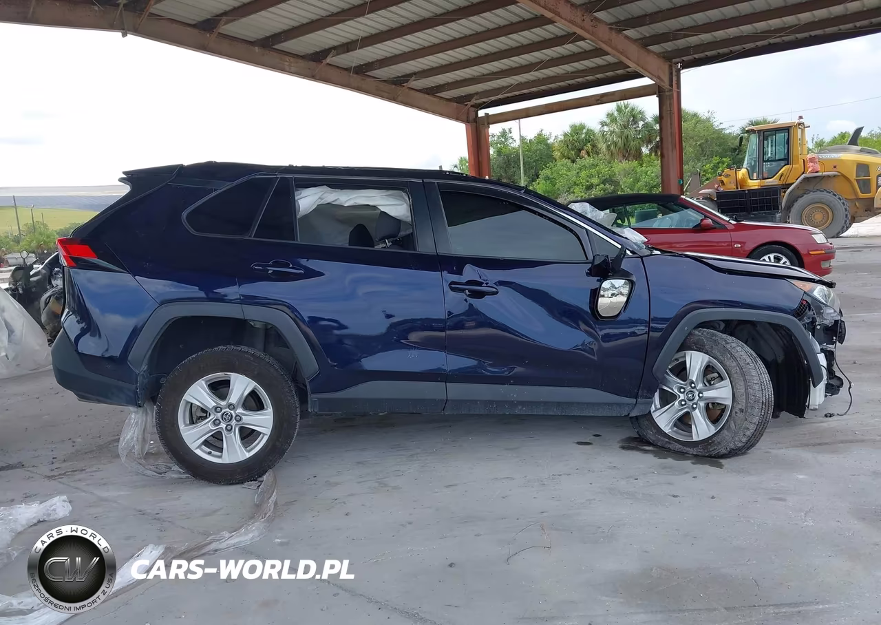 2020 Toyota Rav4 Xle VIN:2T3W1RFVXLC061646 - 14