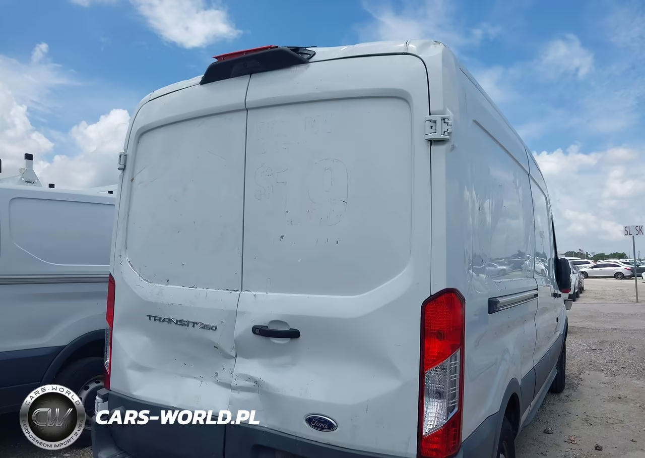 2018 Ford Transit-350 VIN:1FTBW2CM7JKA88276 - 4