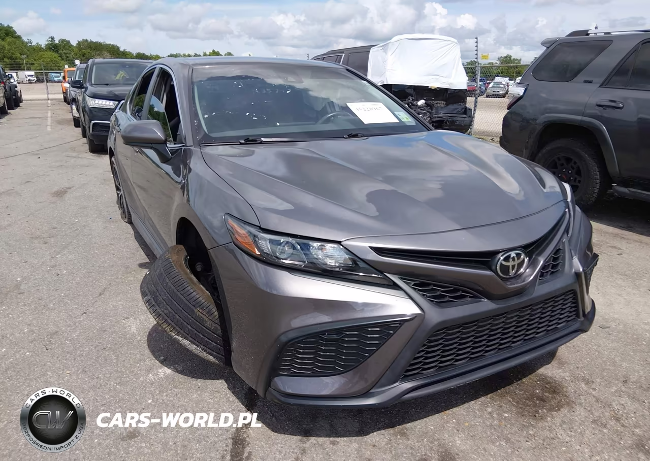 2021 Toyota Camry Se – zdjęcie 1 z 16