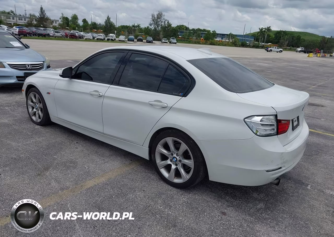 2015 BMW 320I VIN:WBA3B1G51FNT07443 - 3