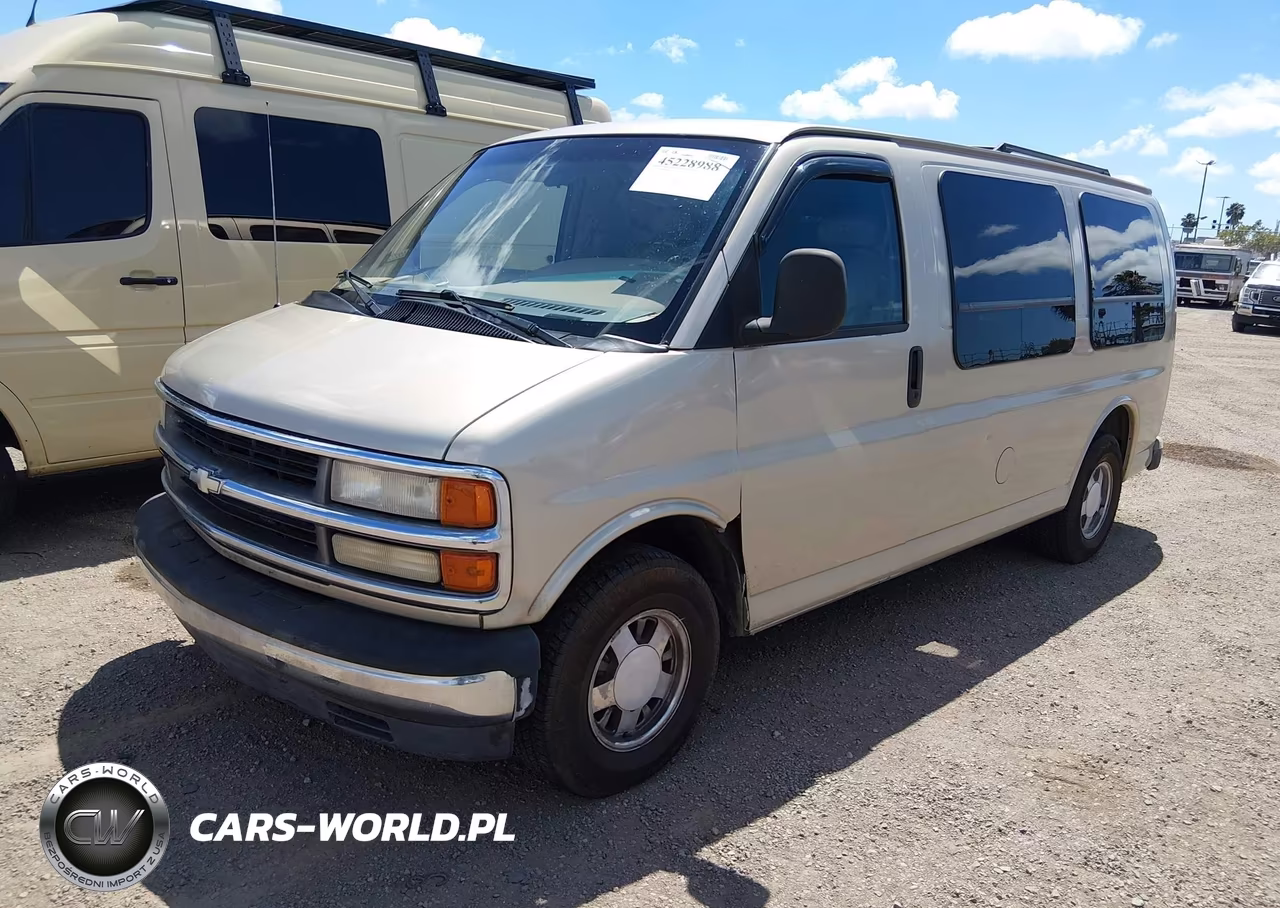 1997 Chevrolet Chevy Van Yf7 Upfitter Pkg. VIN:1GBFG15R8V1017945 - 2