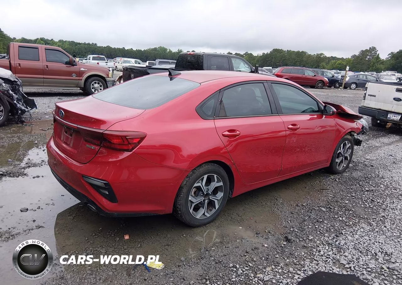 2021 Kia Forte Lxs VIN:3KPF24AD6ME285586 - 4