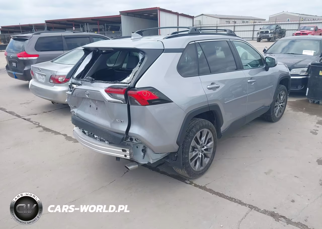 2022 Toyota Rav4 Xle Premium VIN:2T3C1RFV6NC212021 - 4