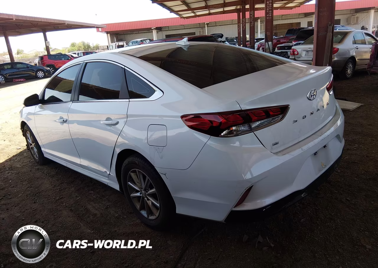 2018 Hyundai Sonata Se VIN:5NPE24AF5JH703396 - 3