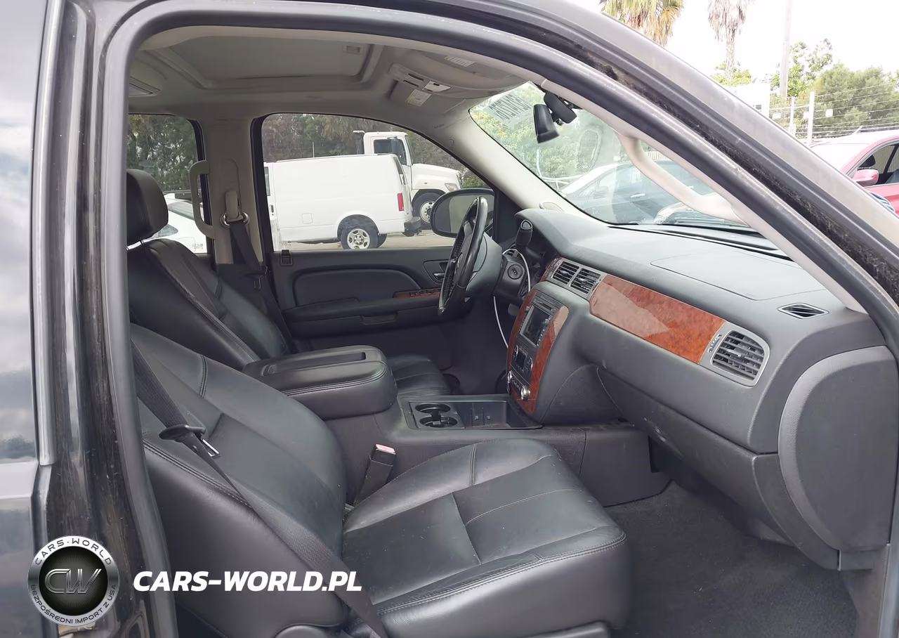 2008 Chevrolet Silverado C1500 VIN:2GCEC13J981248240 - 5