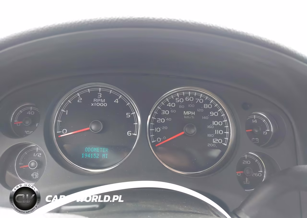 2008 Chevrolet Silverado C1500 VIN:2GCEC13J981248240 - 7