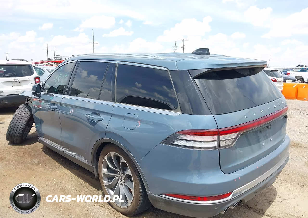 2025 Lincoln Aviator Reserve VIN:5LM5J7WC0SGL14571 - 3