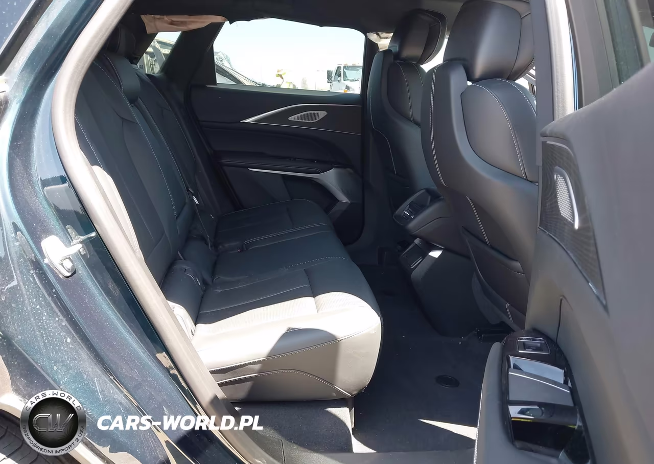 2024 Cadillac Lyriq Luxury W-1Sd VIN:1GYKPRRL1RZ115246 - 8