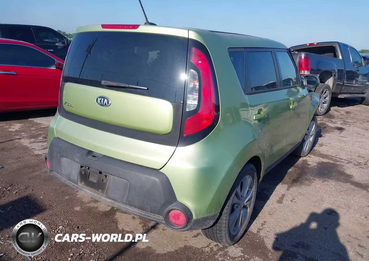 2015 Kia Soul + VIN:KNDJP3A52F7749877 - 4