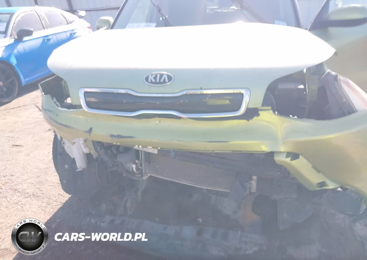 2015 Kia Soul + VIN:KNDJP3A52F7749877 - 6
