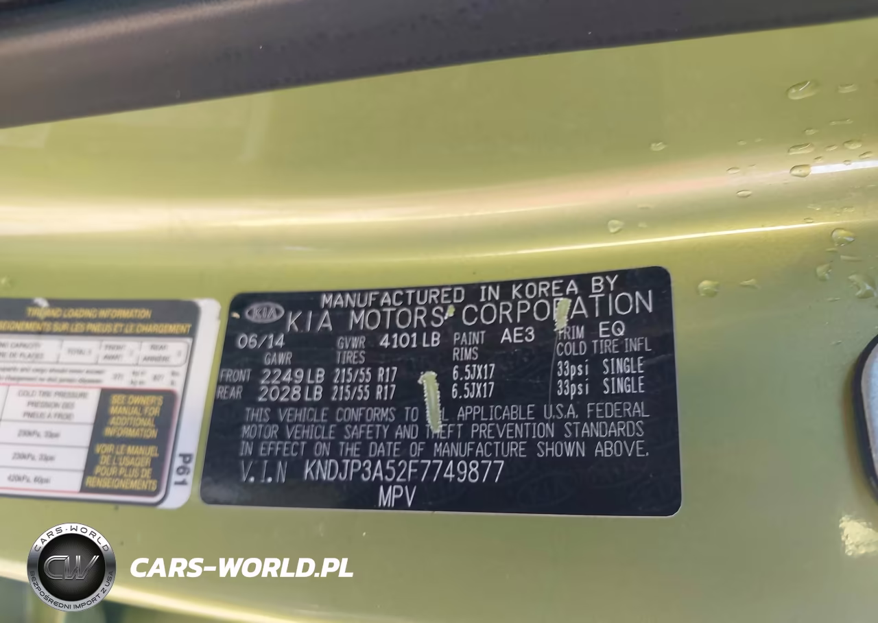 2015 Kia Soul + VIN:KNDJP3A52F7749877 - 9
