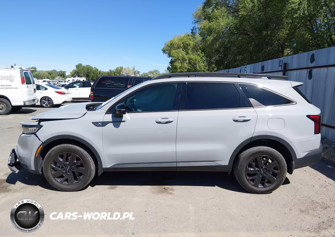 2022 Kia Sorento X-Line S VIN:5XYRLDLC1NG158330 - 14