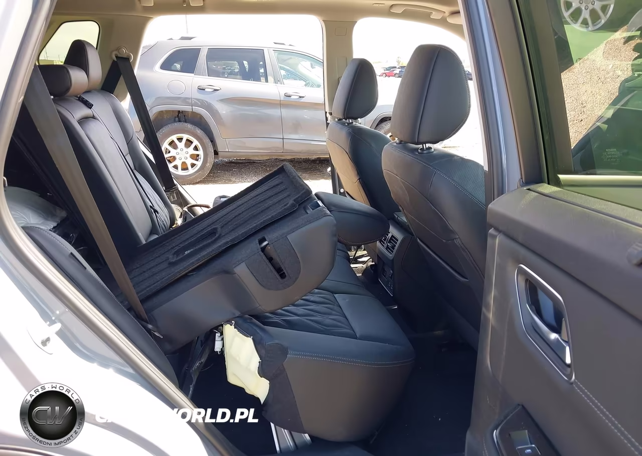 2026 Nissan Rogue Platinum VIN:JN8BT3DD2TW303575 - 8