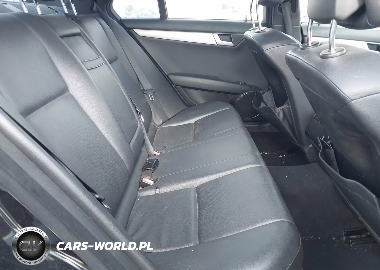 2013 Mercedes-Benz C 250 Sport VIN:WDDGF4HBXDR247382 - 8