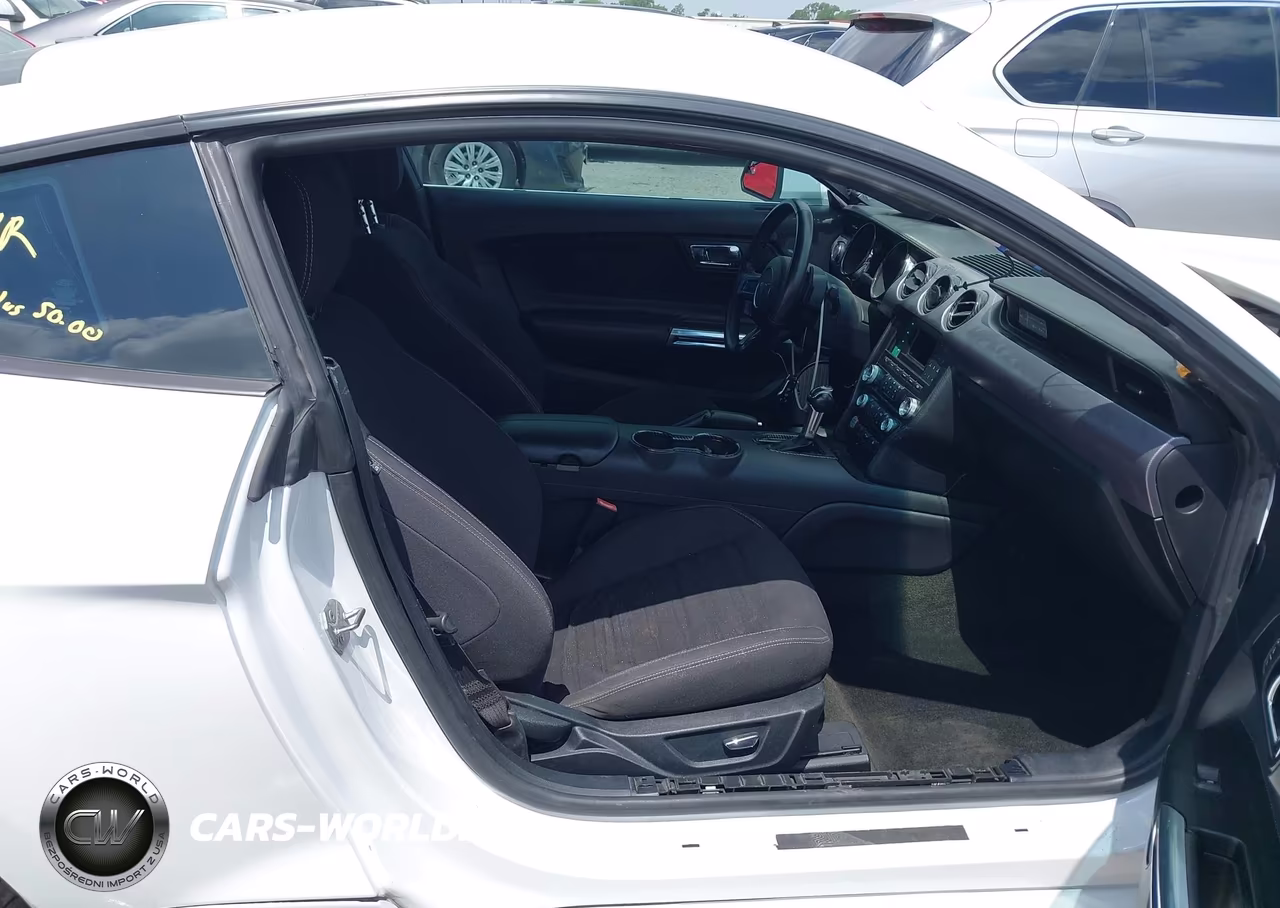 2016 Ford Mustang Ecoboost VIN:1FA6P8TH2G5266788 - 5