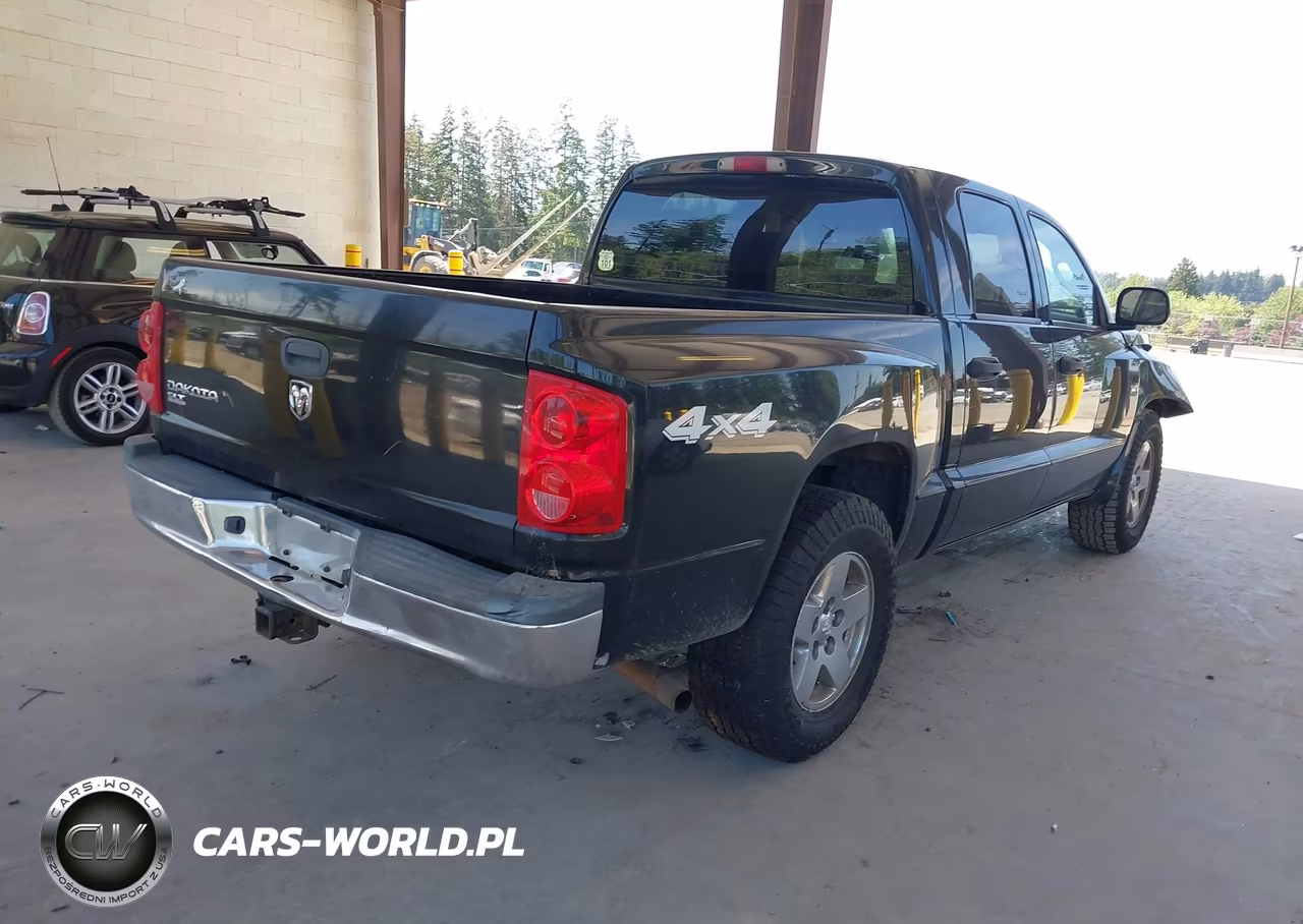 2006 Dodge Dakota Slt VIN:1D7HW48K86S637736 - 4