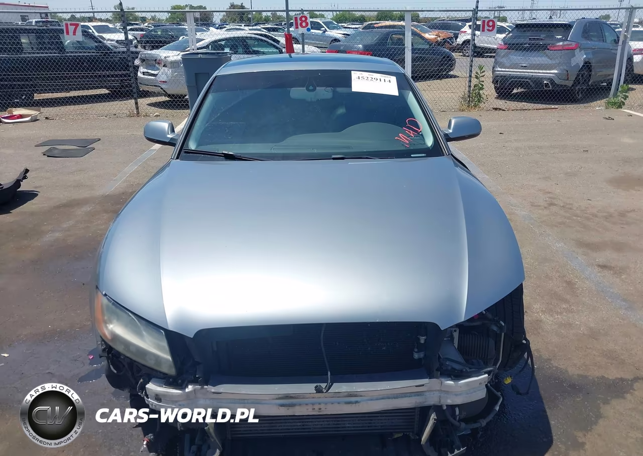 2011 Audi A5 2.0T Premium VIN:WAULFAFR2BA014807 - 12