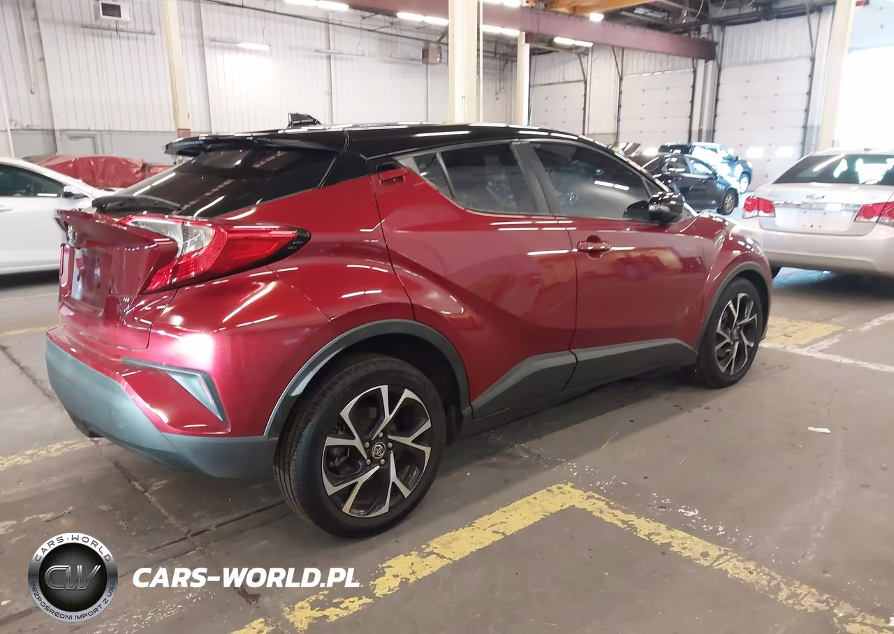 2019 Toyota C-Hr Xle VIN:NMTKHMBX6KR098050 - 4