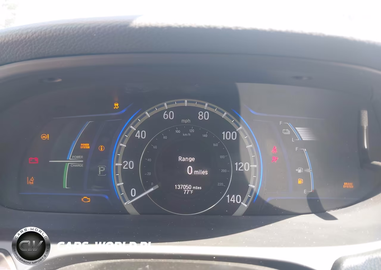 2017 Honda Accord Hybrid Touring VIN:JHMCR6F78HC017647 - 7