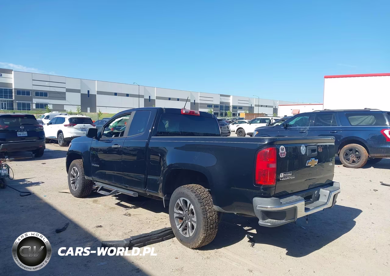 2018 Chevrolet Colorado Wt VIN:1GCHSBEAXJ1160442 - 3